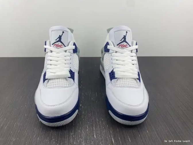 DH6927-140 4 Midnight Jordan Navy Air 0520